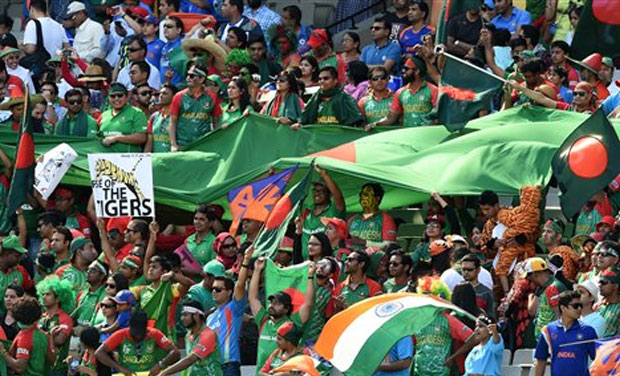 Apart from the wrong 'no-ball' decision from the umpires, the local organisers misinterpreted Bangladesh's celebration songs at the MCG on Thursday. (Photo: AP) Apart from the wrong 'no-ball' decision from the umpires, the local organisers misinterpreted Bangladesh's celebration songs at the MCG on Thursday. (Photo: AP)