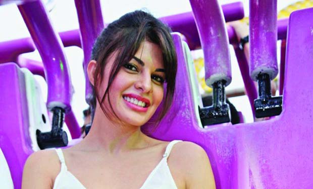 Jacqueline Fernandes Jacqueline Fernandes