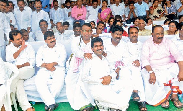 Telangana Cabinet ministers (from left) K.T. Rama Rao, Mahender Reddy, Pocharam Srinivas Reddy, T. Rajaiah (sitting in front), E. Rajender and N. Narasimha Reddy, (Photo: Gandhi) Telangana Cabinet ministers (from left) K.T. Rama Rao, Mahender Reddy, Pocharam Srinivas Reddy, T. Rajaiah (sitting in front), E. Rajender and N. Narasimha Reddy, (Photo: Gandhi)