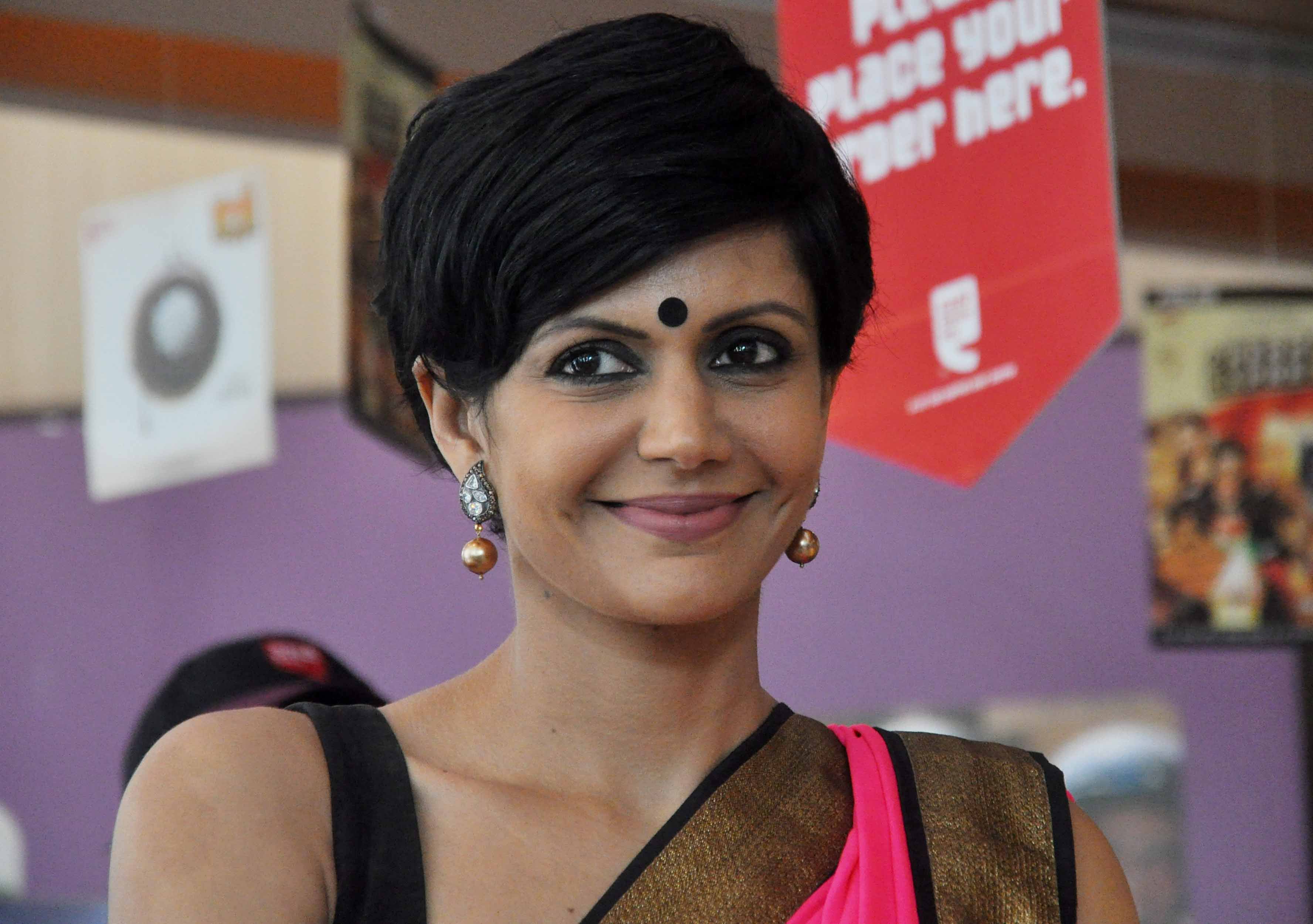 2019 year - Mandira Bedi 2019 year