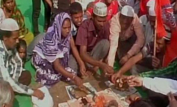 Dharam Jagran camp,a part of 'Ghar Wapsi' campaign in Agra by Bajrang Dal . (Photo: ANI Twitter) Dharam Jagran camp,a part of 'Ghar Wapsi' campaign in Agra by Bajrang Dal . (Photo: ANI Twitter)