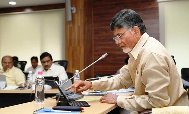 Andhra Pradesh Chief Minister N Chandrababu Naidu. (Photo: DC/File) Andhra Pradesh Chief Minister N Chandrababu Naidu. (Photo: DC/File)