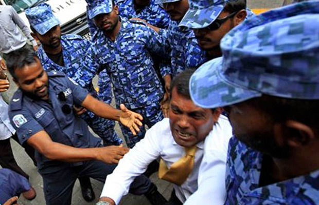 Former Maldives President Mohamed Nasheed being taken to criminal court in Male (Photo: AP) Former Maldives President Mohamed Nasheed being taken to criminal court in Male (Photo: AP)