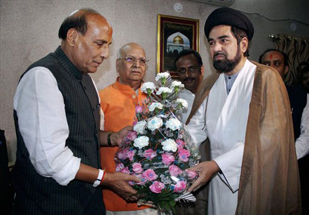 Image result for rajnath singh in lucknow with muslims
