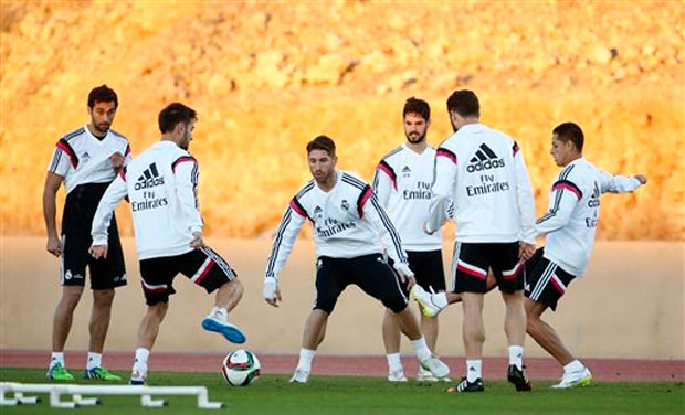 Real Madrid face one of their toughest tests since embarking on a 22-game winning streak when they visit Valencia on Sunday. (Photo: AFP) Real Madrid face one of their toughest tests since embarking on a 22-game winning streak when they visit Valencia on Sunday. (Photo: AFP)