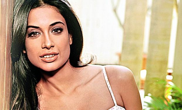 Model-turned-actress Sara Jane Dias Model-turned-actress Sara Jane Dias