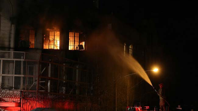 Iranian protesters set fire to the Saudi Embassy in Tehran during a demonstration against the execution of prominent Shiite Muslim cleric Nimr al-Nimr by Saudi authorities. (Photo: AFP) Iranian protesters set fire to the Saudi Embassy in Tehran during a demonstration against the execution of prominent Shiite Muslim cleric Nimr al-Nimr by Saudi authorities. (Photo: AFP)