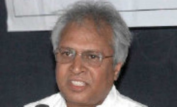 Vundavalli Arun Kumar. Vundavalli Arun Kumar.