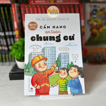 Sách - 15 bí kíp giúp tớ an toàn - Cẩm nang an toàn chung cư