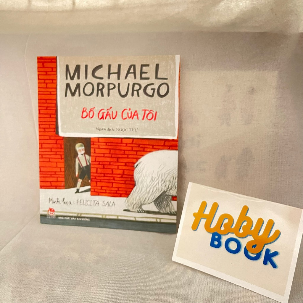 Sách - Tuyển tập Michael Morpurgo: Bố gấu của tôi - Dấu lửa trong mơ - Bản nhạc của Mozart - Hành trình của cá voi 2 Sách - Tuyển tập Michael Morpurgo: Bố gấu của tôi - Dấu lửa trong mơ - Bản nhạc của Mozart - Hành trình của cá voi - Ảnh 2