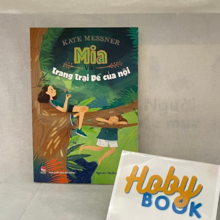 Sách - Mia và trang trại dế của nội