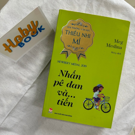 Sách - Nhấn pê đan và… tiến - Meg Medina