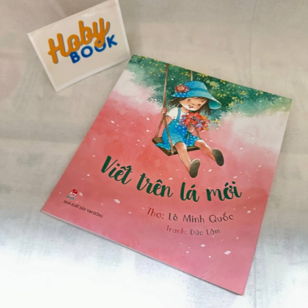 Sách - Viết trên lá mới