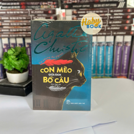 Sách - Con mèo giữa đám bồ câu - Agatha Christie