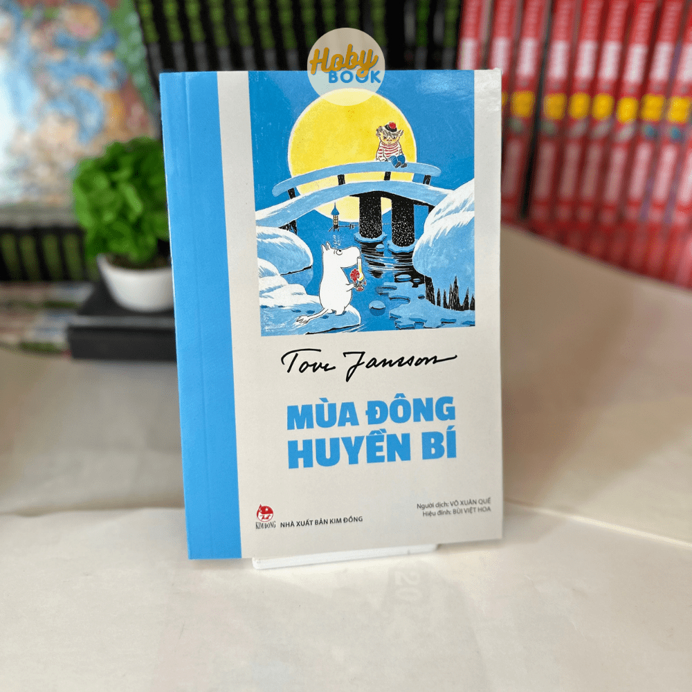 Sách - Mùa đông huyền bí (sách kỉ niệm 65 năm) 1 Sách - Mùa đông huyền bí (sách kỉ niệm 65 năm)