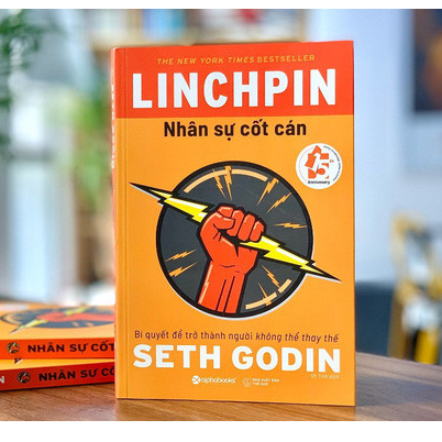 Sách - Nhân sự cốt cán