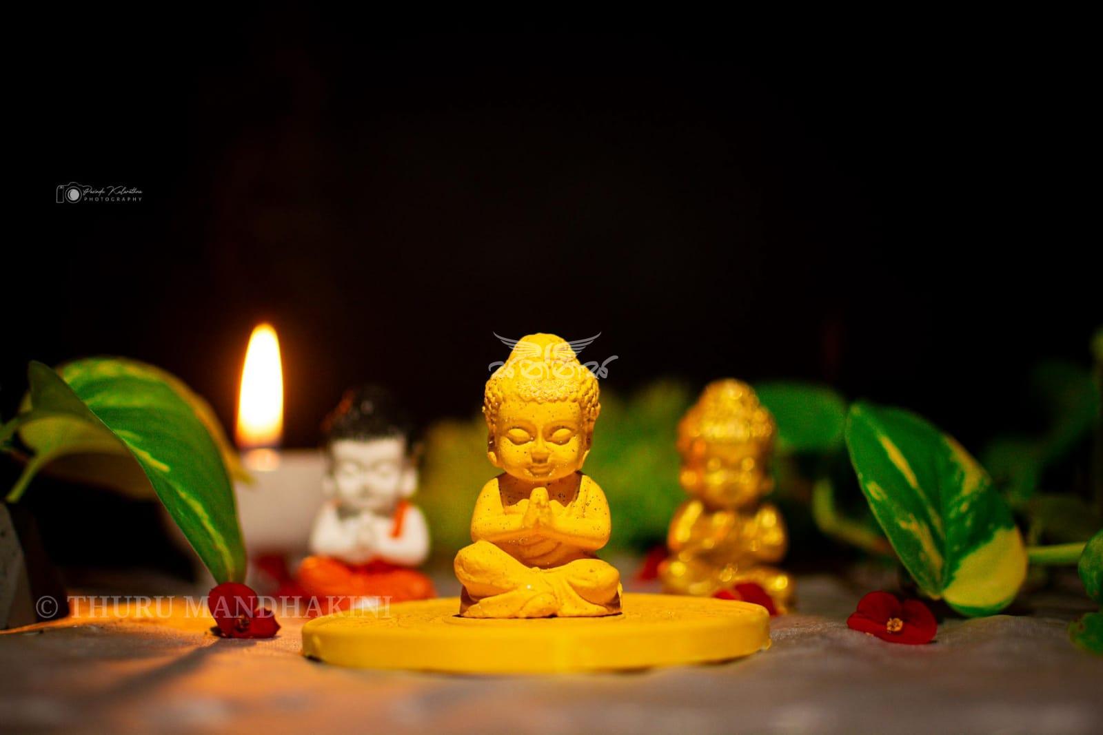 තුරු මන්දාකිණි මාතලේ - බුදු පිළිම