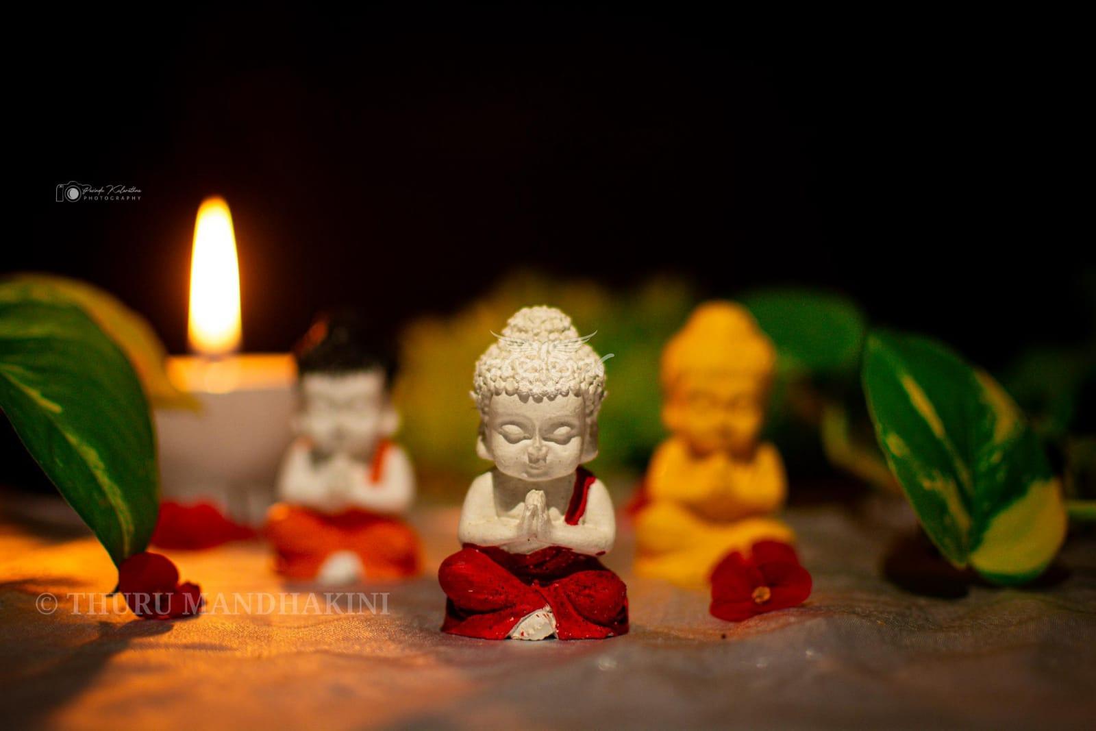 තුරු මන්දාකිණි මාතලේ - බුදු පිළිම