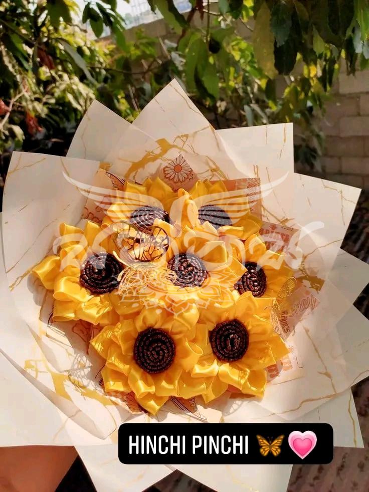 Hinchi Pinchi - Beautiful Sunflower Bouquets