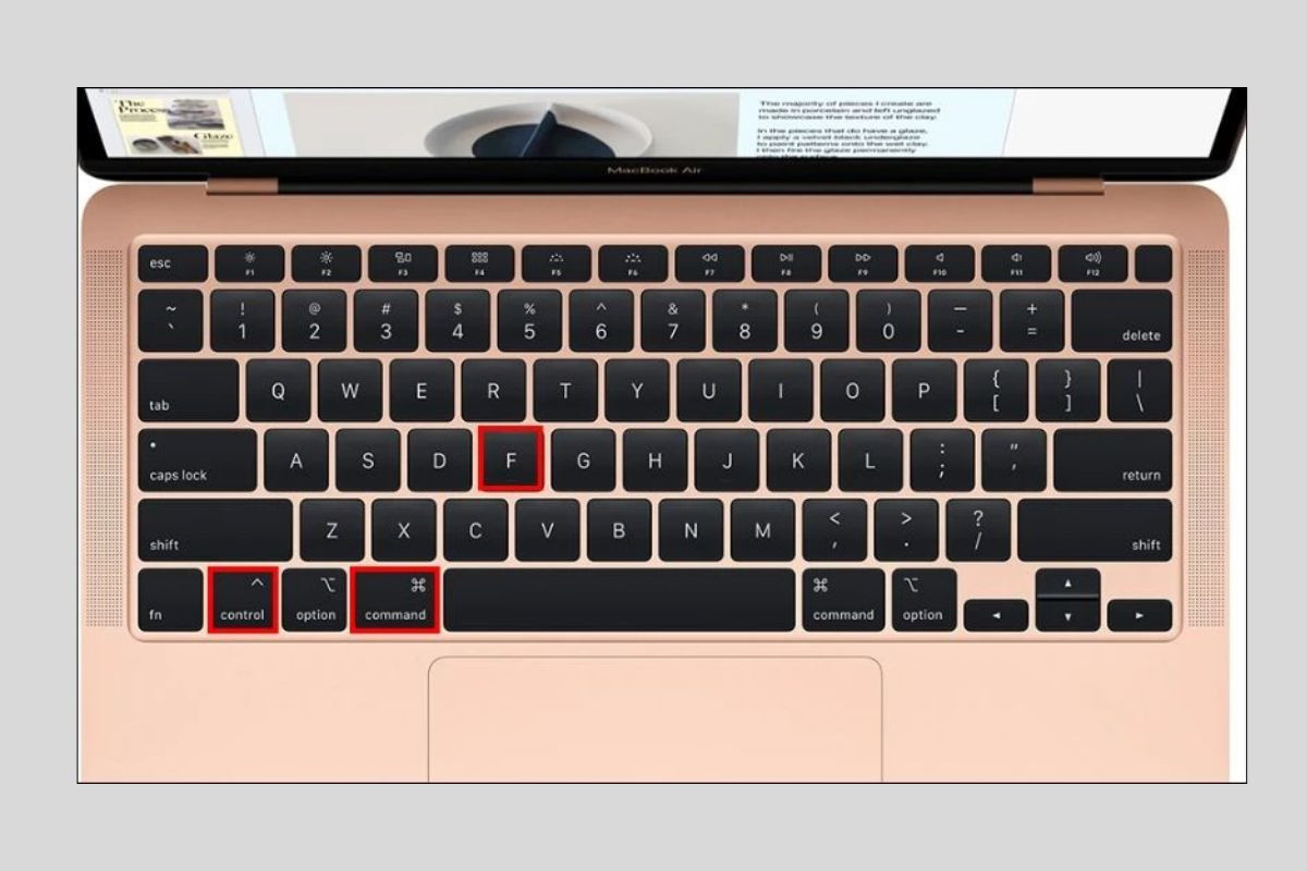 Nhấn tổ hợp phím Ctrl + Command + F trên thiết bị Macbook