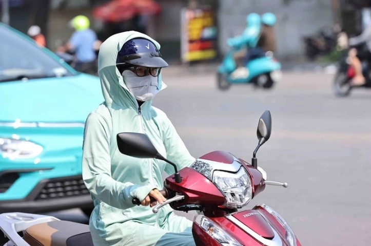 Thời tiết ngày mai: Trung Bộ nắng nóng