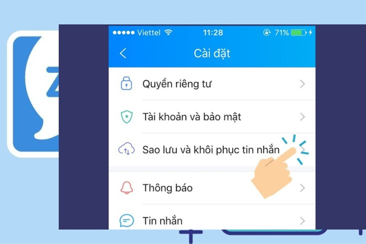 Bạn chọn phần "Tin nhắn", kéo xuống chọn "Sao lưu và khôi phục", tiếp tục chọn "Tiến hành sao lưu"