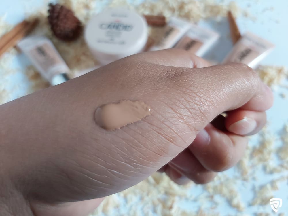 Tekstur creamy dengan hasil akhir natural finish.jpg