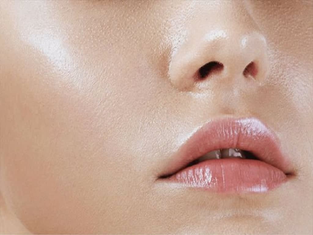 5 Produk Skincare Terbaik untuk Kulit Berminyak.jpg