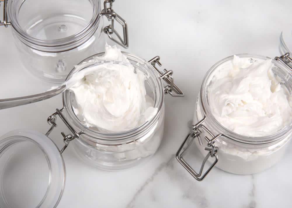 Kulit masih kering juga? Pakai body butter!