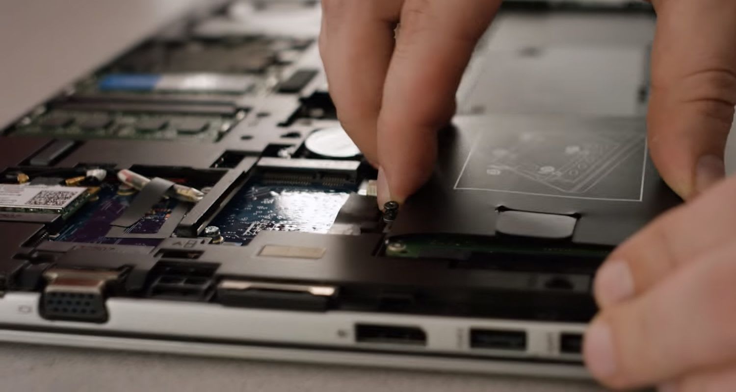 Gunakan SSD agar memori laptop tidak full.jpg