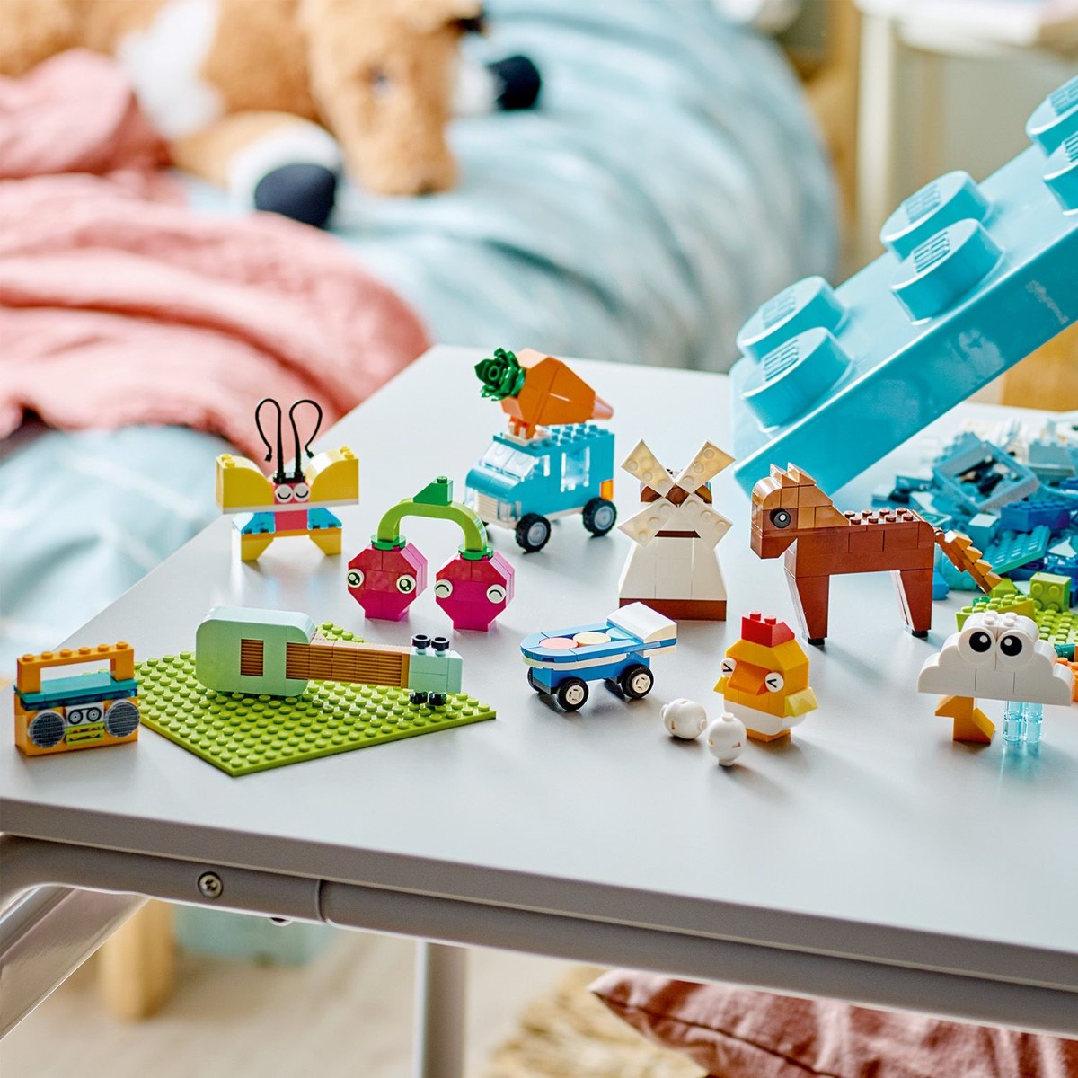 LEGO 11038 Classic Vibrant Creative Brick Box Toy Set