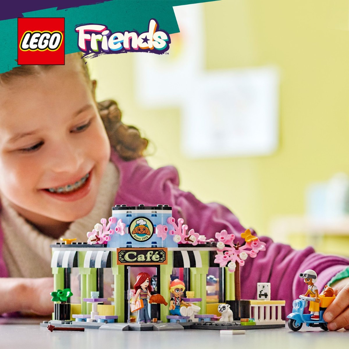 LEGO 42618 Friends Heartlake City Cafe Building Toy Set