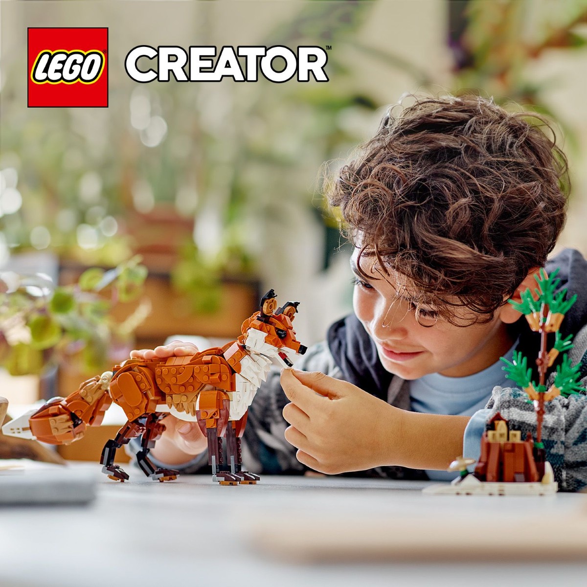 LEGO 31154 Creator Forest Animal: Red Fox Building Toy Set (677