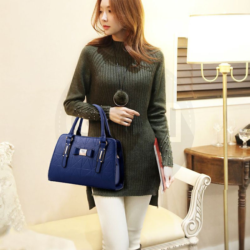laza_blue_1wm_1657079309.jpg