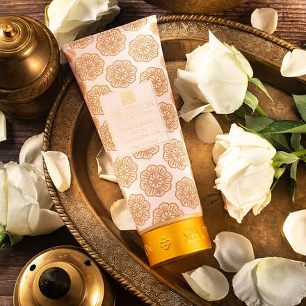 White Rose  Facial Cleansing Gel