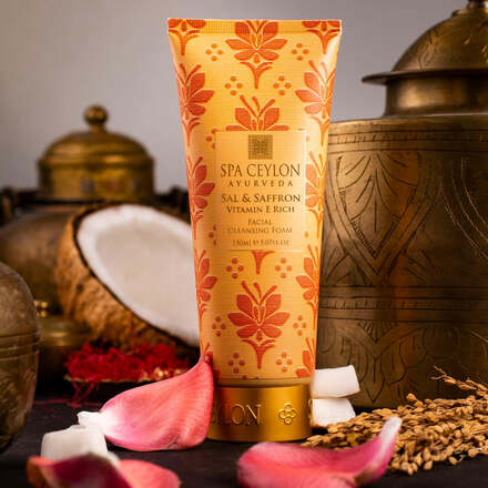 Sal & Saffron Vitamin E Rich Facial Cleansing Foam