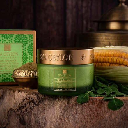 Skin Balance  Moringa & Neem Clarifying Clay Facial Exfoliator