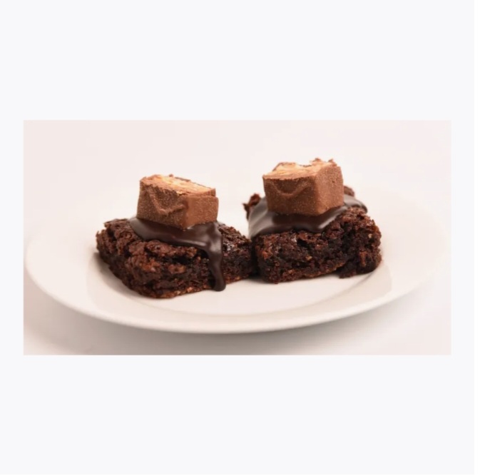 SNICKER BROWNIES 12PCS