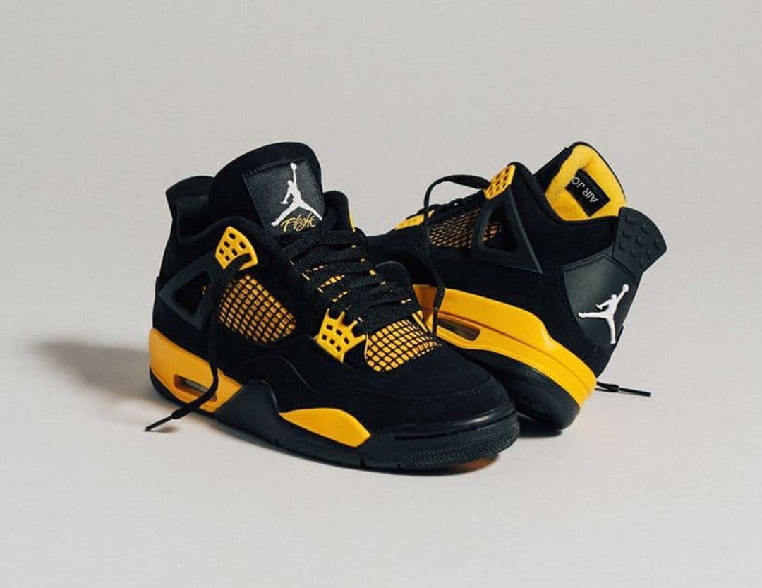 Air-Jordan-4-Retro-'Thunder'-2023-DH6927-017-(15).jpeg