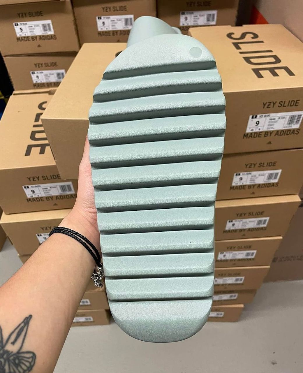 ID5480-adidas-Yeezy-Slide-Salt-3.jpeg