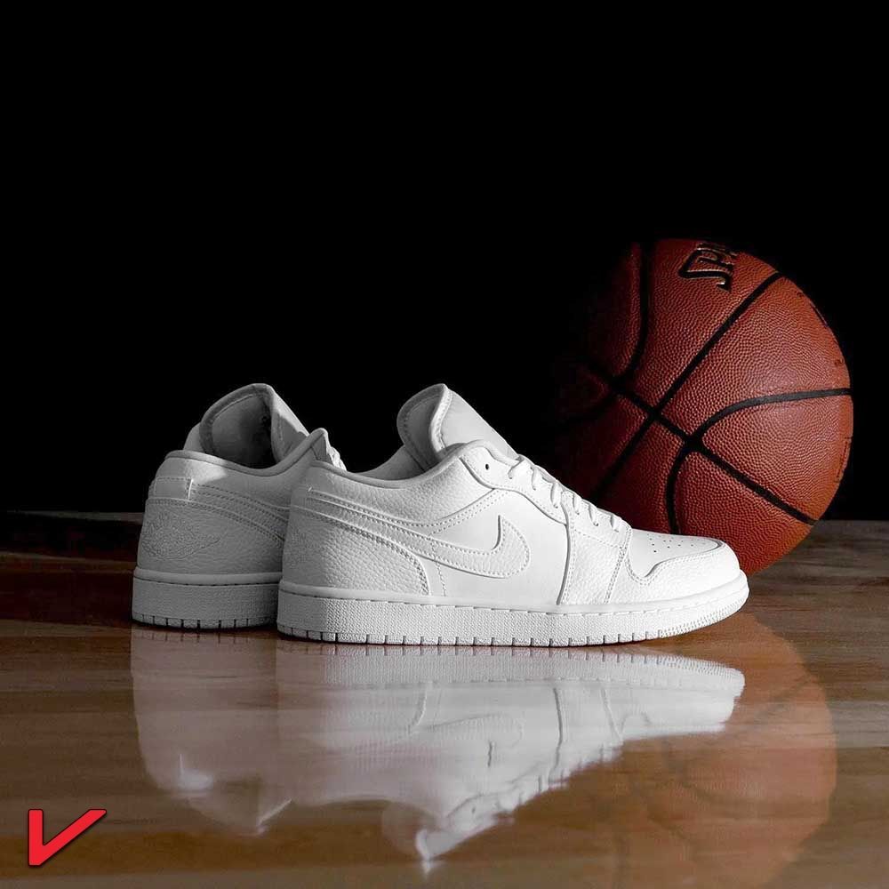 duyet-fashion-nike-air-jordan-1-low-triple-white-553558-130-553558-111-duyetfashion-2.jpeg