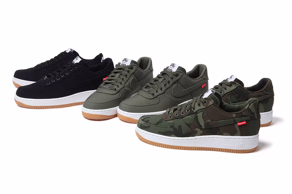 https___hypebeast.com_image_2012_11_supreme-x-nike-2012-air-force-1-a-closer-look-0.avif