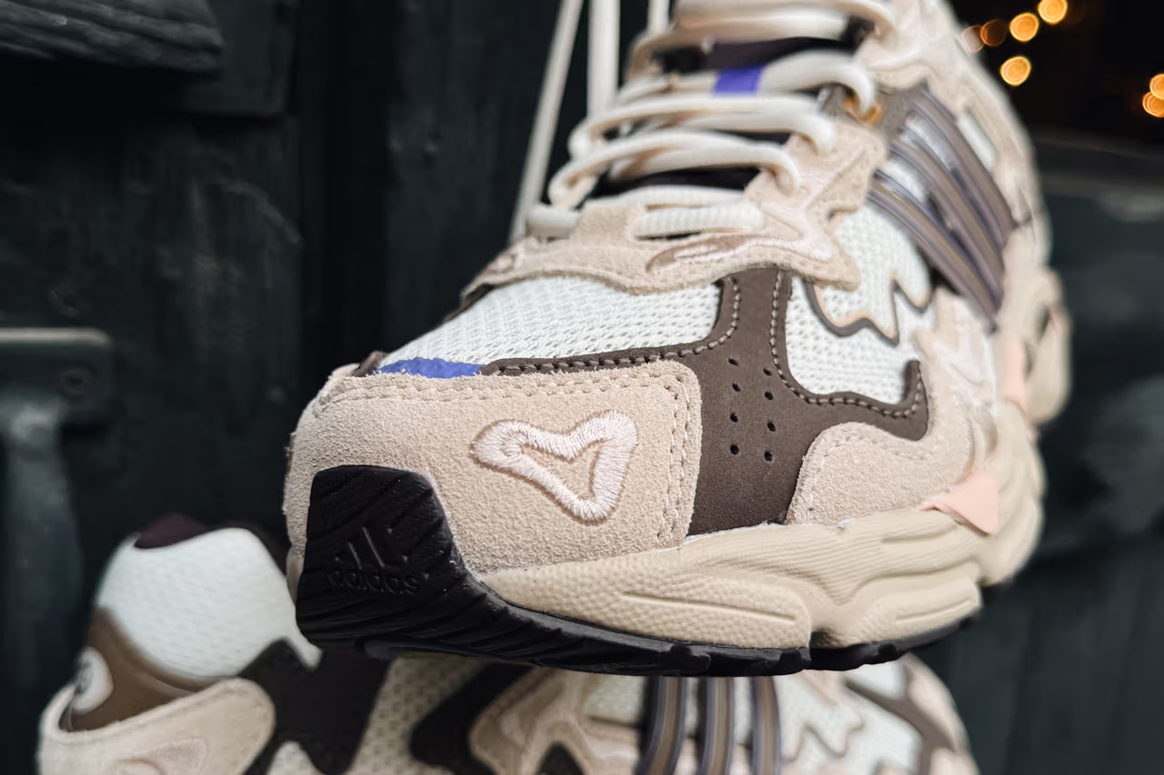 https___hypebeast.com_image_2023_04_bad-bunny-adidas-response-cl-paso-fino-release-date-4.avif