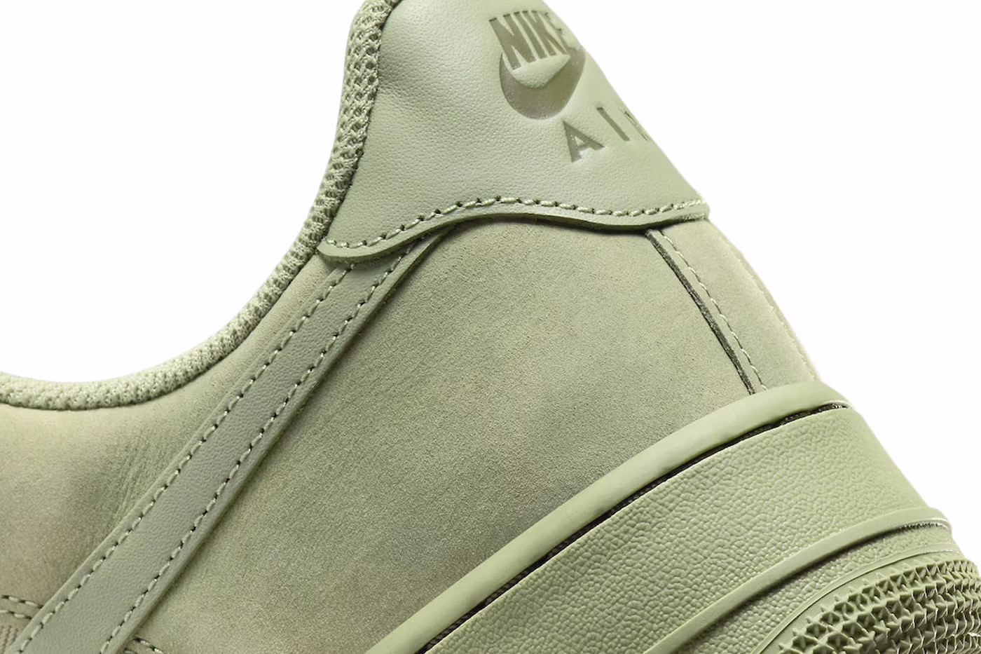 https___hypebeast.com_image_2023_09_nike-air-force-1-low-premium-oil-green-fb8876-300-release-info-008.avif