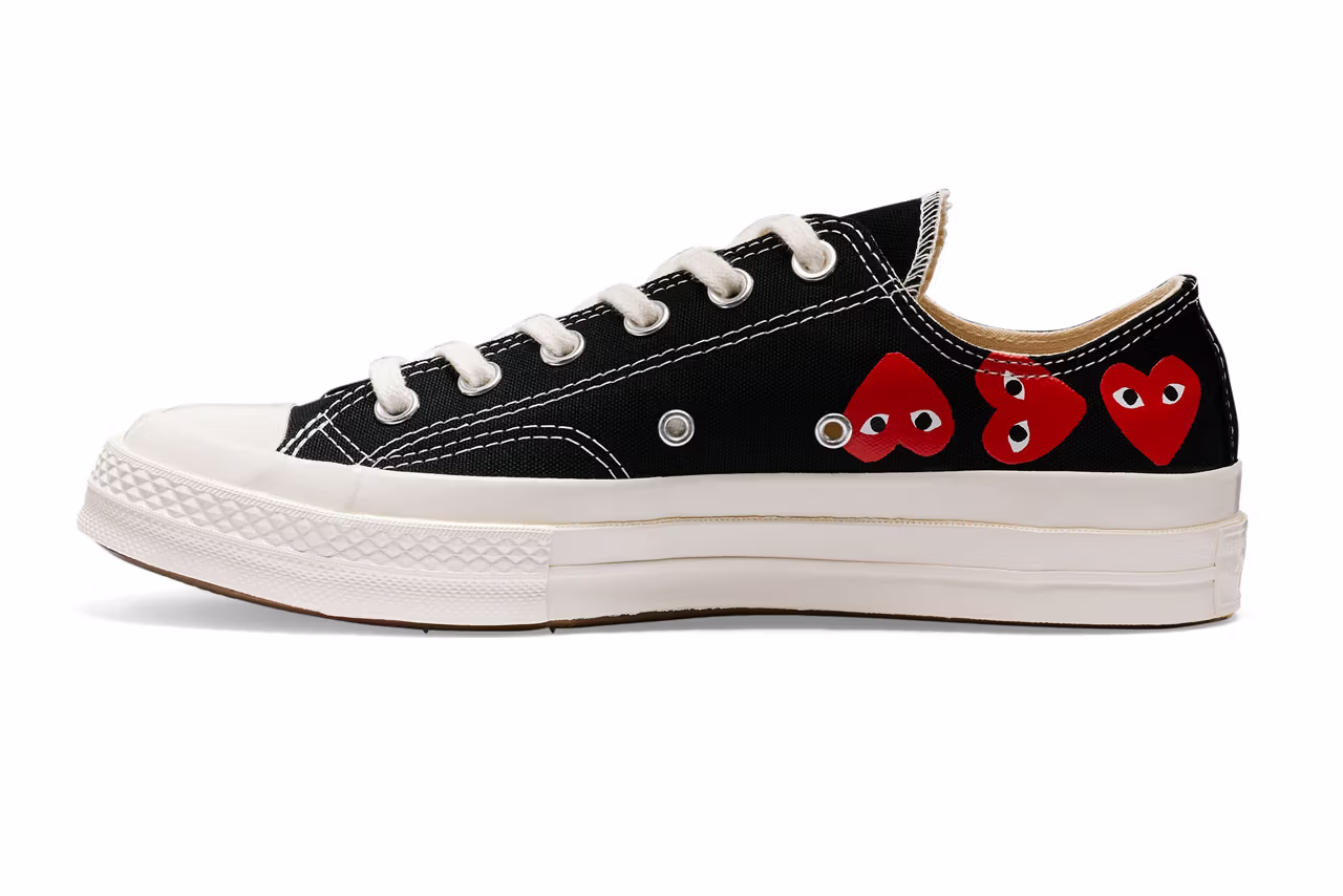 https___hypebeast.com_image_2023_10_comme-des-garcons-cdg-play-converse-chuck-70-images-7.avif
