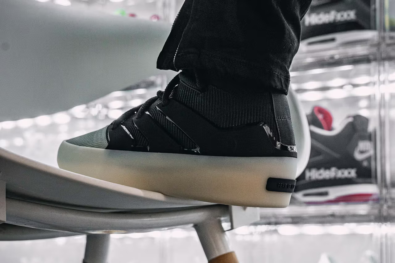 https___hypebeast.com_image_2023_10_fear-of-god-adidas-basketball-sneaker-release-date-17.avif