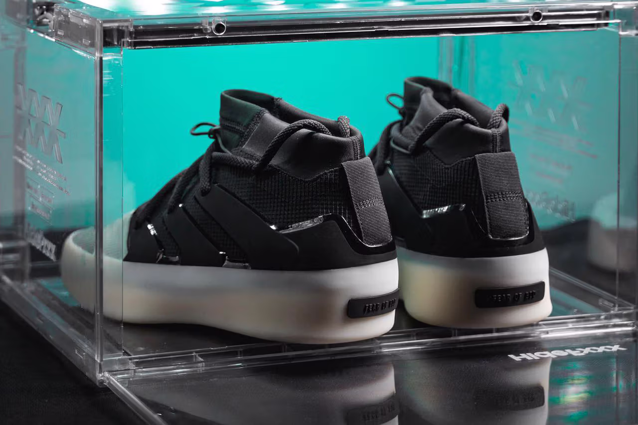 https___hypebeast.com_image_2023_10_fear-of-god-adidas-basketball-sneaker-release-date-3.avif