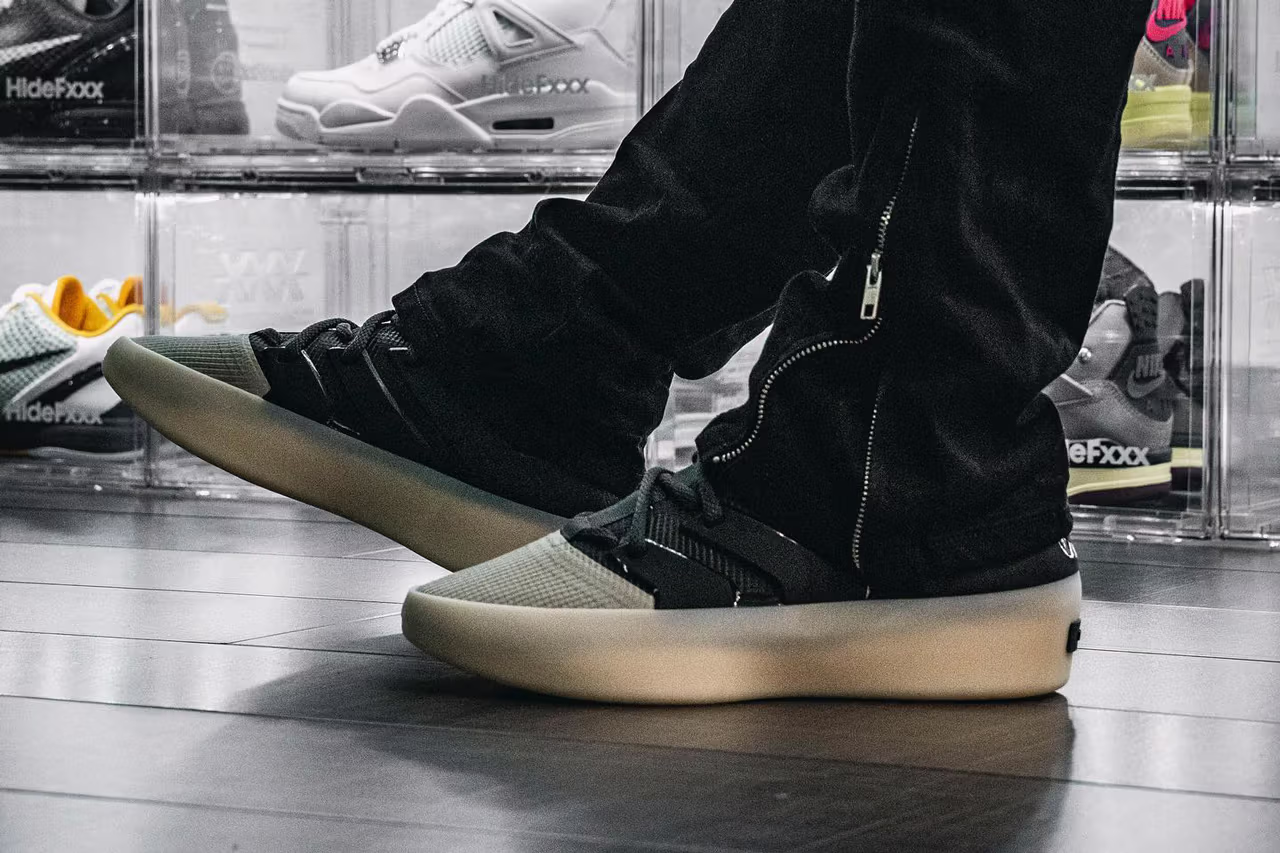 https___hypebeast.com_image_2023_10_fear-of-god-adidas-basketball-sneaker-release-date-9.avif