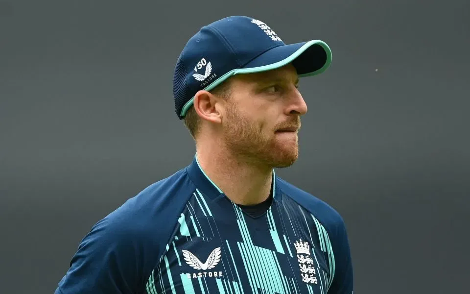 Dan Lawrence called up as Jos Buttler misses Oval decider with hamstring injury