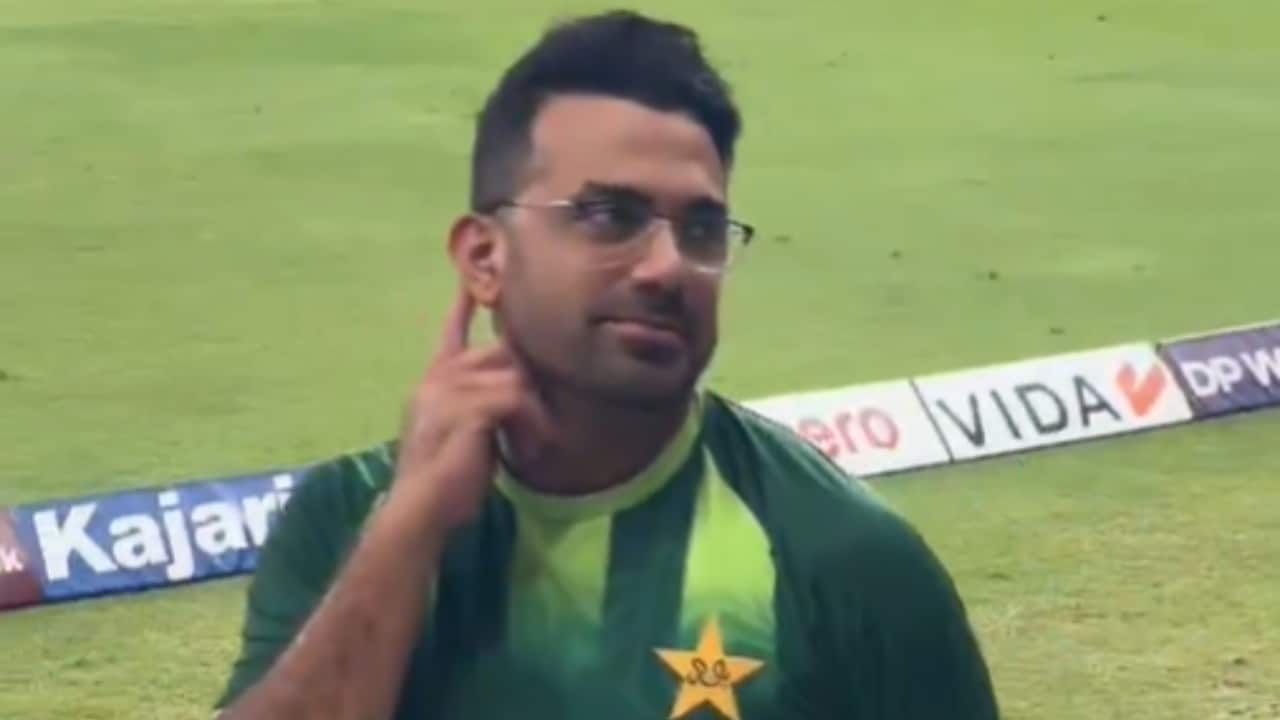 Pakistan Fan Makes Special 'India' Request To Wahab Riaz: "We Don't Want Asia Cup Trophy"